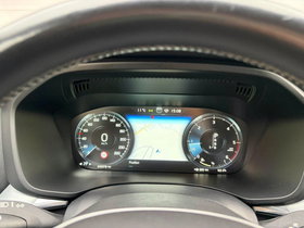 2018 Model Volvo XC60 Diesel Automatic Transmission SUV - Crossover 230,000 km - For Sale | Photo 13