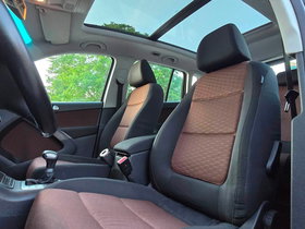 2008 Model Volkswagen Tiguan Dizel Transmision Automatik SUV - Crossover 216.999 km - Në Shitje | Foto 11