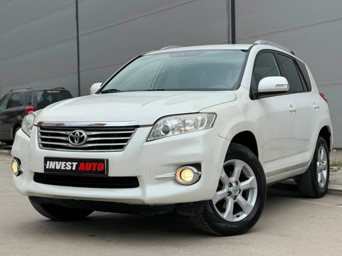 2011 Model Toyota RAV4 Diesel Manual Transmission SUV - Crossover 134,000 km - For Sale | Photo 1
