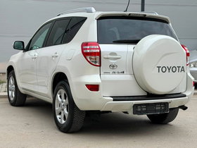 2011 Model Toyota RAV4 Diesel Manual Transmission SUV - Crossover 134,000 km - For Sale | Photo 4