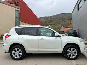 2011 Model Toyota RAV4 Diesel Manual Transmission SUV - Crossover 134,000 km - For Sale | Photo 7