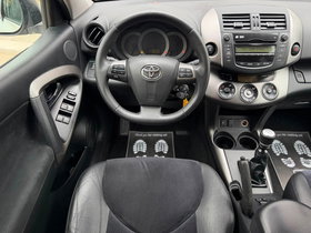 2011 Model Toyota RAV4 Diesel Manual Transmission SUV - Crossover 134,000 km - For Sale | Photo 8