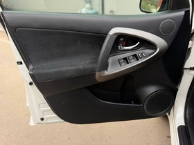 2011 Model Toyota RAV4 Diesel Manual Transmission SUV - Crossover 134,000 km - For Sale | Photo 14