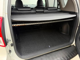 2011 Model Toyota RAV4 Diesel Manual Transmission SUV - Crossover 134,000 km - For Sale | Photo 20