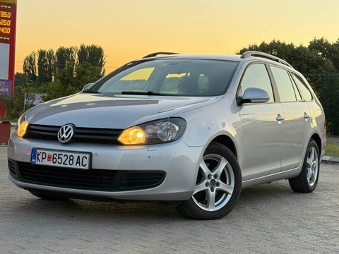2014 Model Volkswagen Golf Diesel Automatic Transmission Station Wagon 193,000 km - For Sale | Photo 1