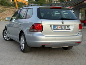 2014 Model Volkswagen Golf Diesel Automatic Transmission Station Wagon 193,000 km - For Sale | Photo 5
