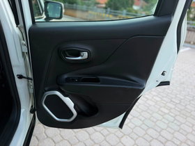 2016 Model Jeep Renegade Diesel Manual Transmission SUV - Crossover 198,000 km - For Sale | Photo 18