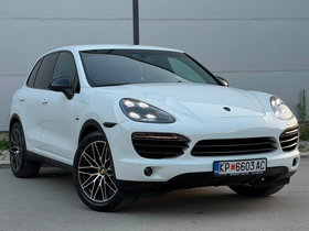 2013 Модел Porsche Cayenne Дизел Автоматски Менувач SUV - Кросовер 223.000 км - На Продажба | Фотографија 3