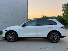 2013 Модел Porsche Cayenne Дизел Автоматски Менувач SUV - Кросовер 223.000 км - На Продажба | Фотографија 7