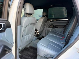 2013 Модел Porsche Cayenne Дизел Автоматски Менувач SUV - Кросовер 223.000 км - На Продажба | Фотографија 15