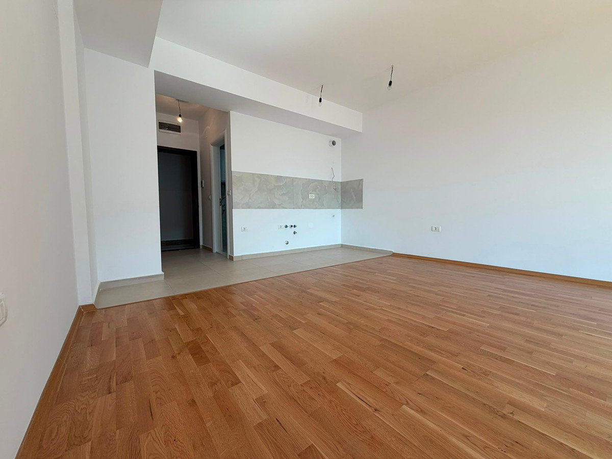 Skopje Aerodrom Novo Lisiche: 1-room 37 m² Unfurnished Apartment - For Sale