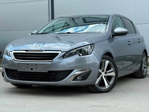 2015 Model Peugeot 308 Petrol Manual Transmission Hatchback 139,000 km - For Sale | Photo 1
