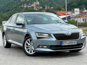 2017 Model Skoda Superb Diesel Automatic Transmission Sedan 198,000 km - For Sale | Photo 3