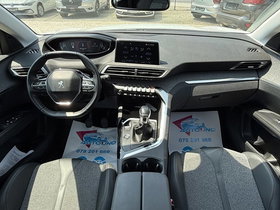 2020 Model Peugeot 3008 Diesel Manual Transmission SUV - Crossover 150,000 km - For Sale | Photo 7