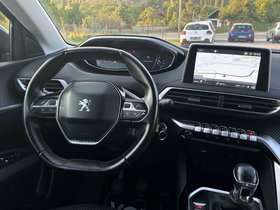 2020 Model Peugeot 3008 Diesel Automatic Transmission SUV - Crossover 138,000 km - For Sale | Photo 12