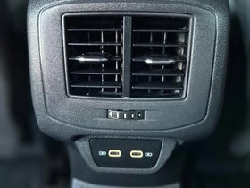 2021 Model Volkswagen T-Roc Diesel Automatic Transmission SUV - Crossover 211,000 km - For Sale | Photo 13