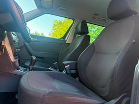 2012 Model Skoda Yeti Diesel Automatic Transmission SUV - Crossover 192,000 km - For Sale | Photo 11