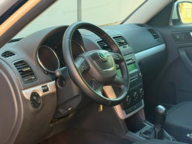 2012 Model Skoda Yeti Diesel Automatic Transmission SUV - Crossover 192,000 km - For Sale | Photo 12