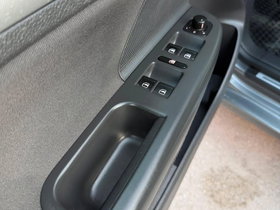 2008 Model Volkswagen Golf Diesel Manual Transmission Hatchback 236,000 km - For Sale | Photo 14