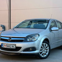 2009 Model Opel Astra Diesel Automatic Transmission Hatchback 240,000 km - For Sale