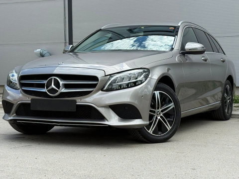 2020 Model Mercedes-Benz C Diesel Automatic Transmission Station Wagon 240,000 km - For Sale | Photo 1
