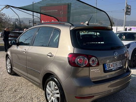 2009 Model Volkswagen Golf Diesel Automatic Transmission Minivan (MPV) 200,000 km - For Sale | Photo 3