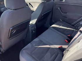 2009 Model Volkswagen Golf Diesel Automatic Transmission Minivan (MPV) 200,000 km - For Sale | Photo 9