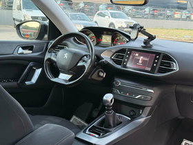 2017 Model Peugeot 308 Diesel Manual Transmission Hatchback 155,123 km - For Sale | Photo 9