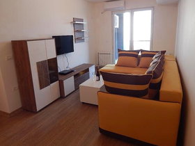 Üsküp Merkez Prolet, 2 Oda, 54 m² Eşyalı Apartman Dairesi - Kiralık | Fotoğraf 2