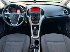 2011 Model Opel Astra Diesel Manual Transmission Station Wagon - For Sale | Photo 7