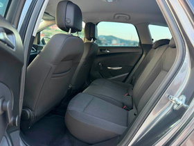 2011 Model Opel Astra Diesel Manual Transmission Station Wagon - For Sale | Photo 10