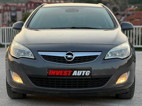 2011 Model Opel Astra Diesel Manual Transmission Station Wagon - For Sale | Photo 15