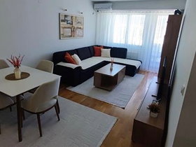 Üsküp Merkez, 2 Oda, 58 m² Eşyalı Apartman Dairesi - Kiralık