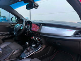 2012 Модел Alfa Romeo Giulietta Дизел Рачен Менувач Хечбек 205.000 км - На Продажба | Фотографија 11