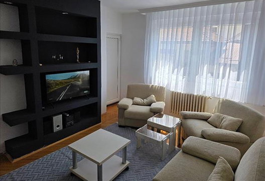 Üsküp Merkez, 3 Oda, 56 m² Eşyalı Apartman Dairesi - Kiralık | Fotoğraf 1