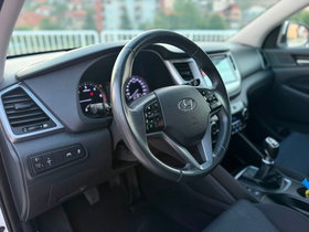 2018 Модел Hyundai Tucson Дизел Рачен Менувач SUV - Кросовер - На Продажба | Фотографија 15