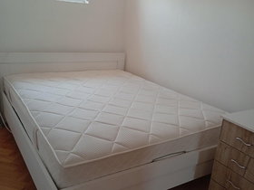 Shkup Qendër, 2 Dhoma, 47 m² Me mobilim Apartament - Me Qira | Foto 3