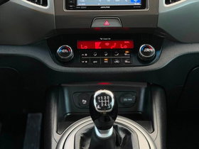 2015 Модел Kia Sportage Дизел Рачен Менувач SUV - Кросовер - На Продажба | Фотографија 14