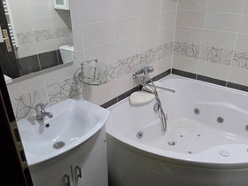 Shkup Kisela Vodë, 4 Dhoma, 90 m² Me mobilim Apartament - Me Qira | Foto 9