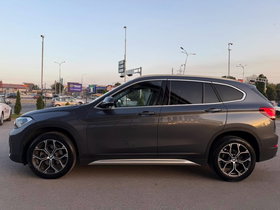 2020 Модел BMW X1 Дизел Автоматски Менувач SUV - Кросовер 160.000 км - На Продажба | Фотографија 4
