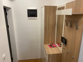 Скопје Центар, 3 Соби, 65 m² Наместен Стан - За Изнајмување | Фотографија 12