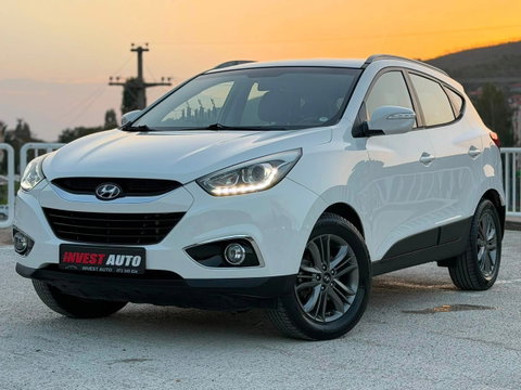 2015 Модел Hyundai ix35 Дизел Рачен Менувач SUV - Кросовер - На Продажба | Фотографија 1