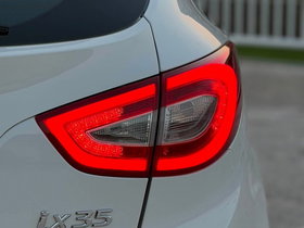 2015 Модел Hyundai ix35 Дизел Рачен Менувач SUV - Кросовер - На Продажба | Фотографија 8