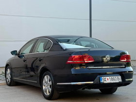 2012 Модел Volkswagen Passat Дизел Рачен Менувач Седан 223.000 км - На Продажба | Фотографија 7