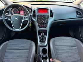 2016 Модел Opel Astra Дизел Рачен Менувач Караван - На Продажба | Фотографија 10