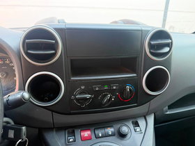 2015 Model Citroen Berlingo Dizel Transmision Manuale Panelvan - Van 220.000 km - Në Shitje | Foto 13