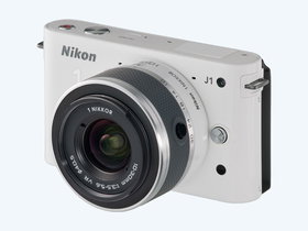 Nikon 1 J1 KIT + 1 Nikkor VR 10-30mm f/3.5-5.6