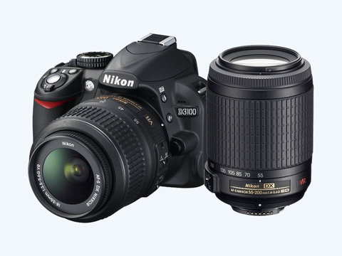 Nikon D3100 DSLR camera + 18-105 mm VR | Photo 1