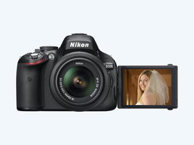 Nikon DSLR D5100 camera + 18-55mm