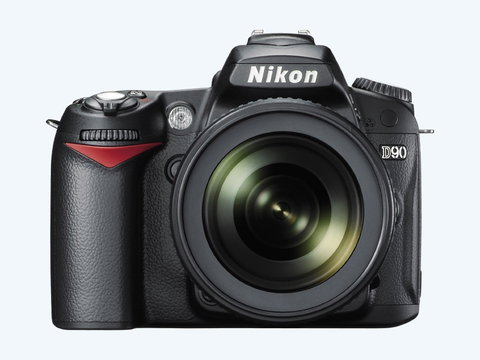 Nikon DSLR D90 camera + 18-105mm VR | Photo 1